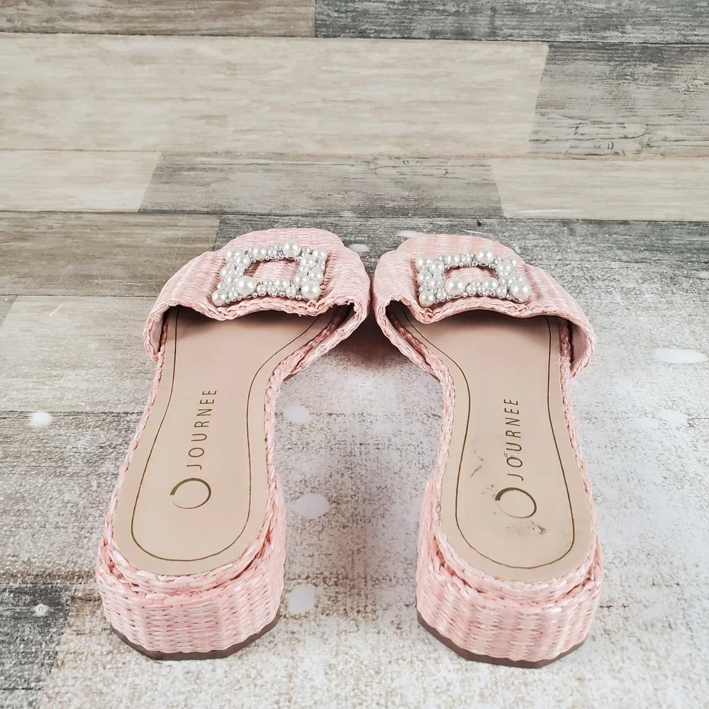 Journee Collection Justina Womens Sandal‎ Sz 8 M Pink Beaded Slip On Block Heel